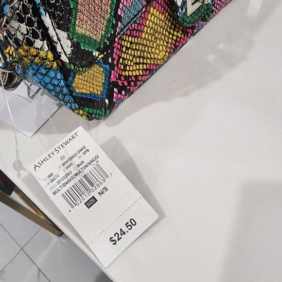 Multi color Snake Print Chin Crossbody NWT - Picture 3 of 4